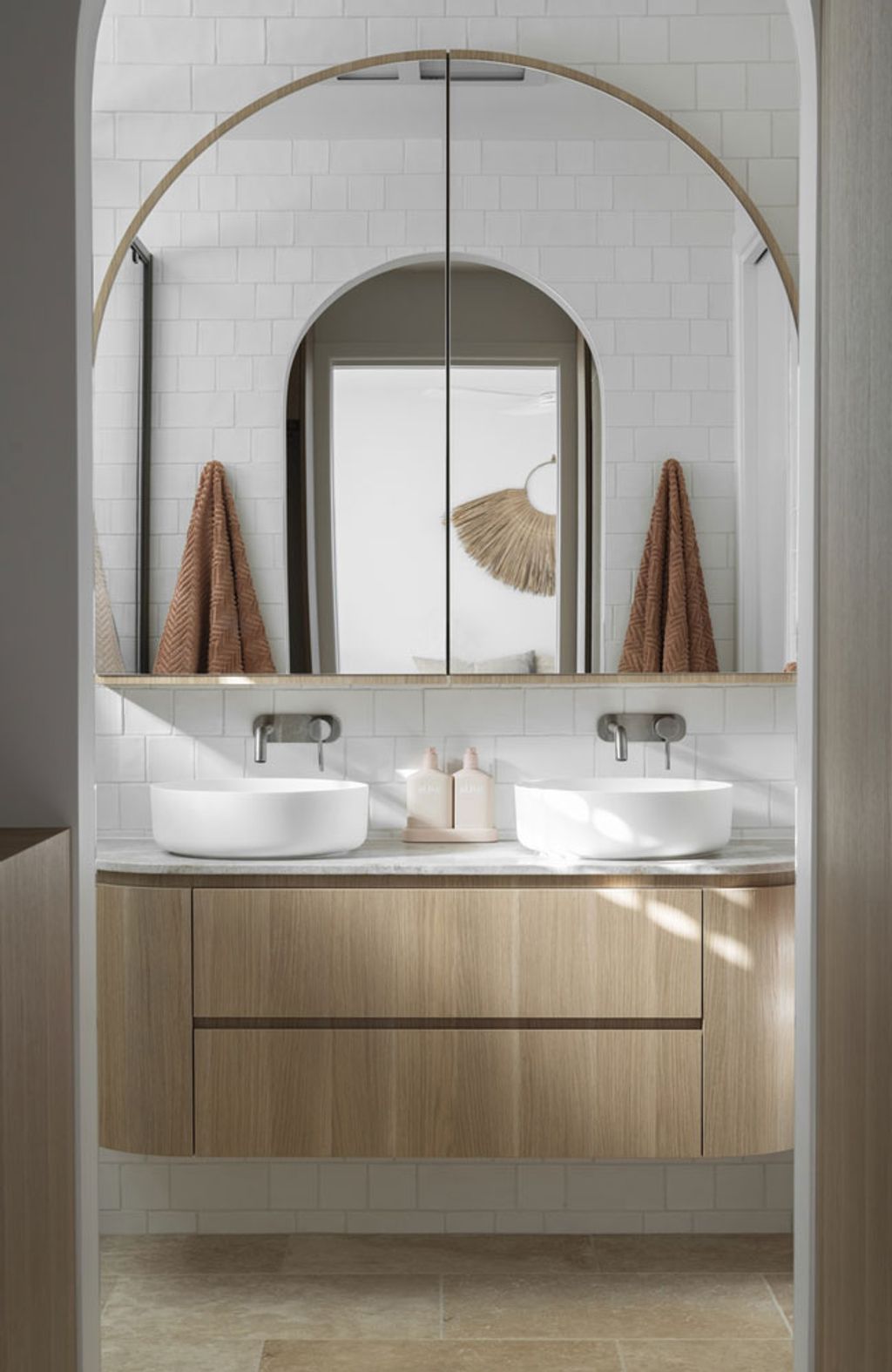 Palmera (Bathroom sink wide)