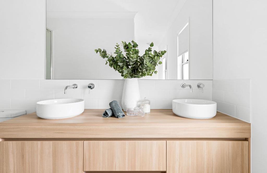 McGrory (McGrory bathroom sink)