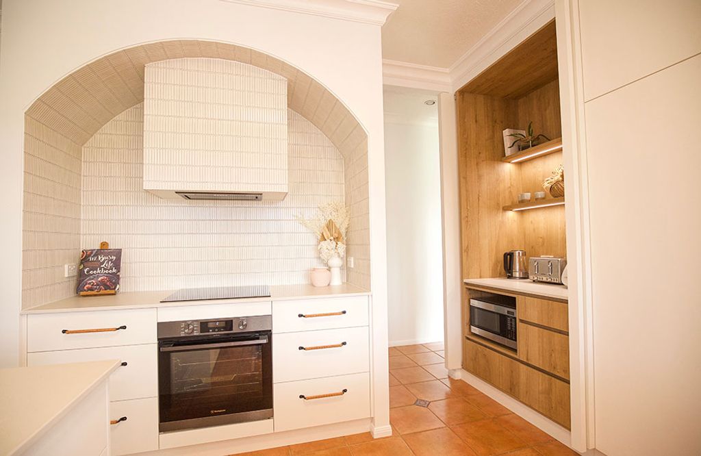 Coastal Boho Delight (Kitchen with Stove Table)