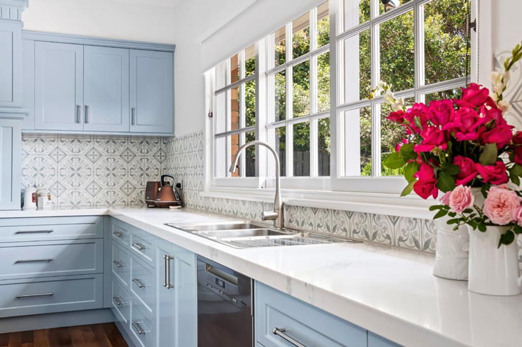 Project Crown (window sink over the window)