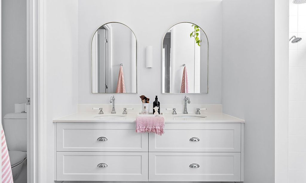 Kennedy Cottage (Washroom Sinks)