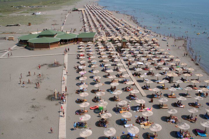 Long Beach (Velika Plaža)