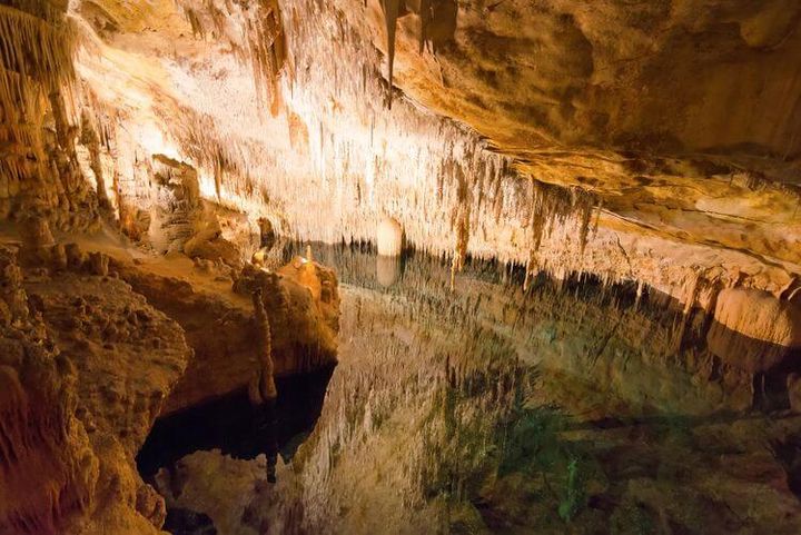 Genova Caves