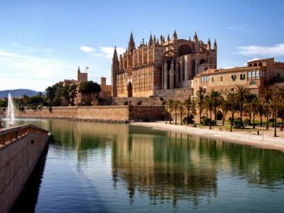 A Complete Guide to Palma de Mallorca