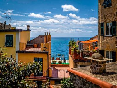 An essential guide to Corniglia