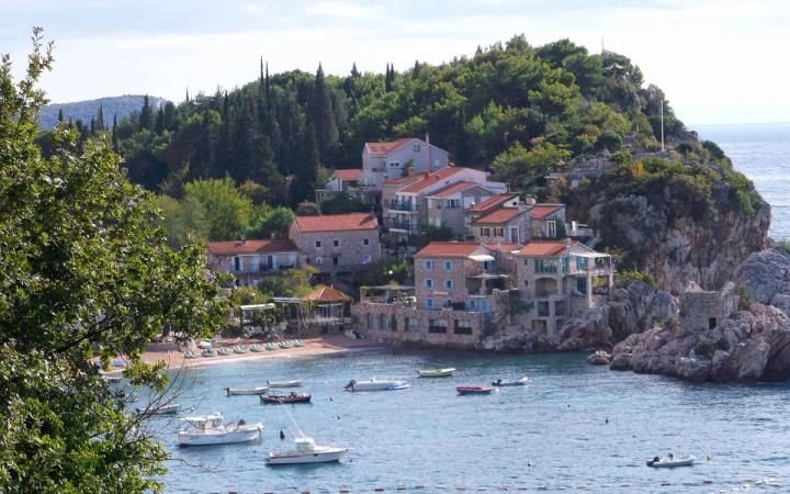 Pržno Beach