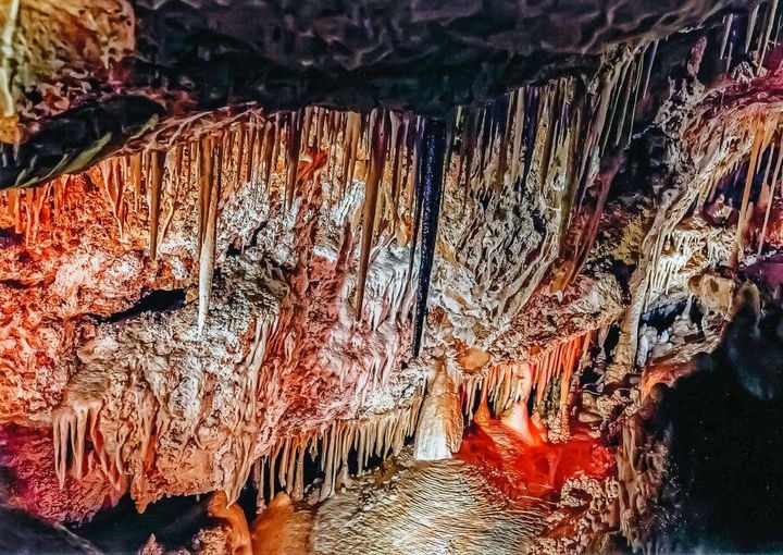 Genova Caves