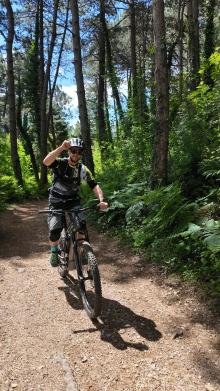Ride an electric mountain bike through Vrmac Nature Park