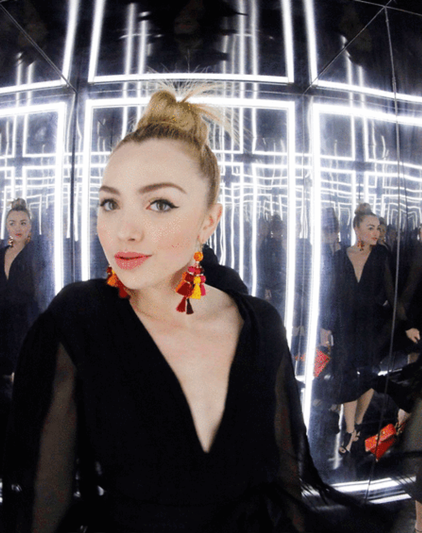 mirror booth