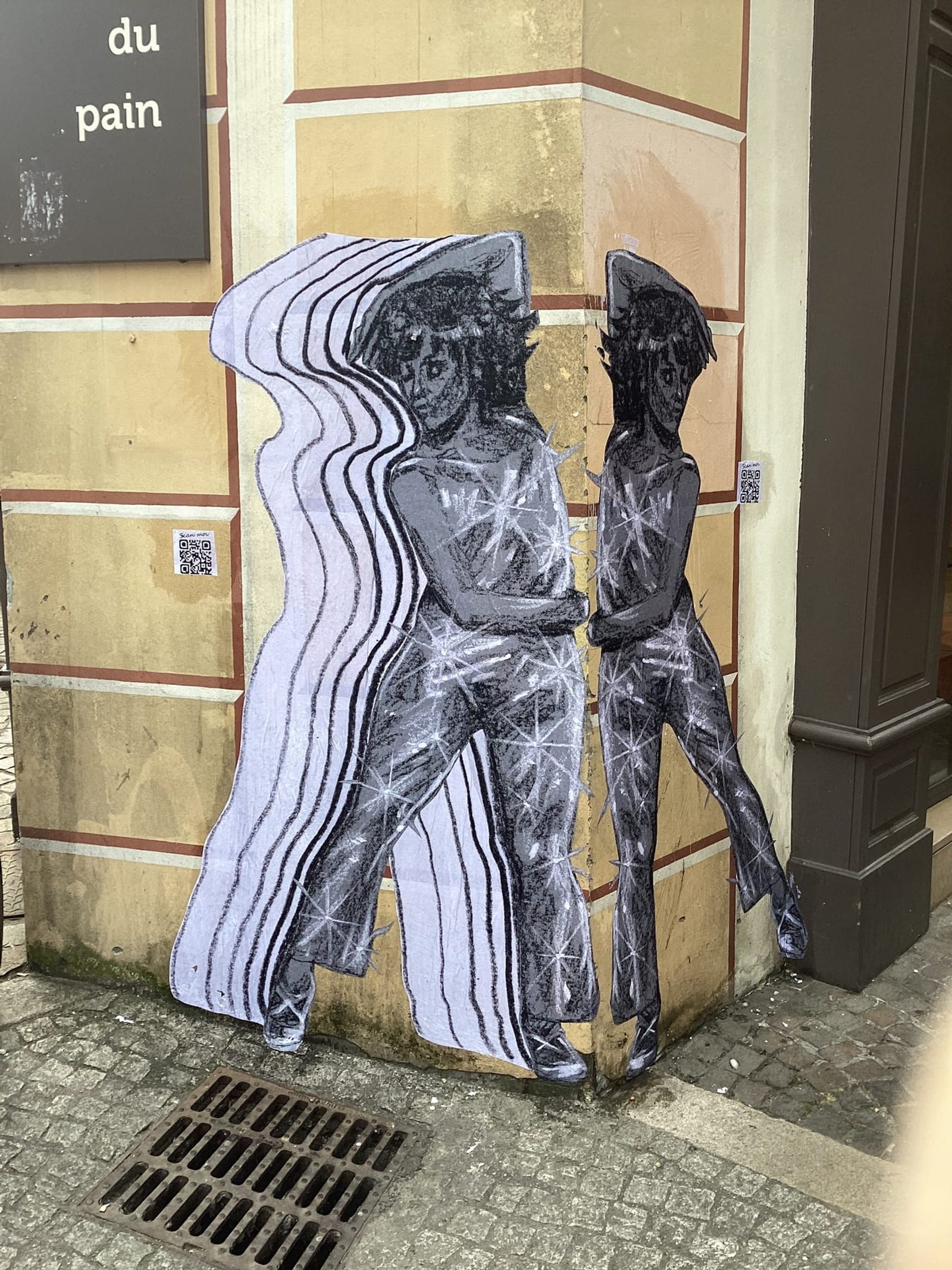 Collage urbain à Chambéry