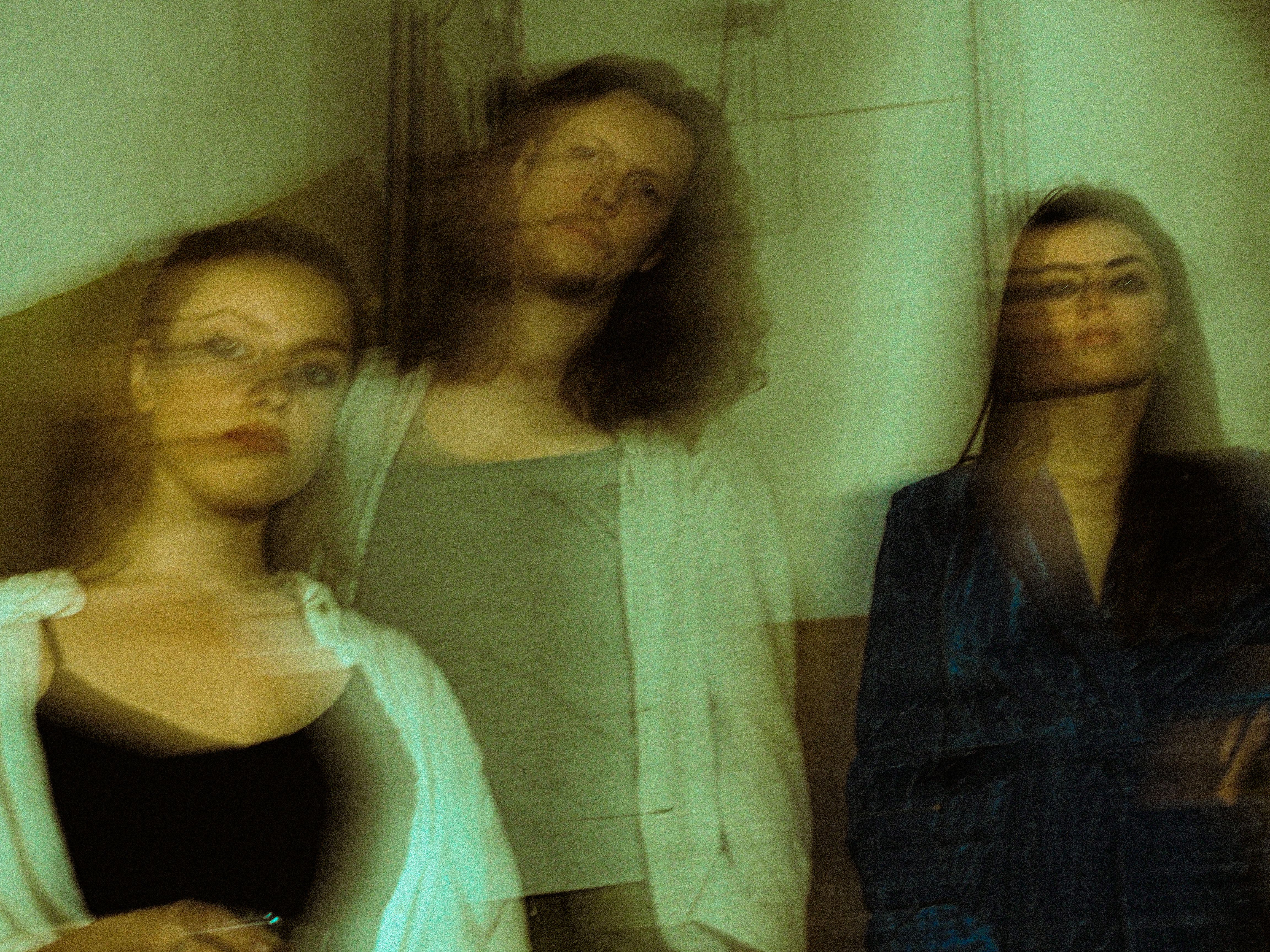 Ձևաչափից դուրս տիեզերք