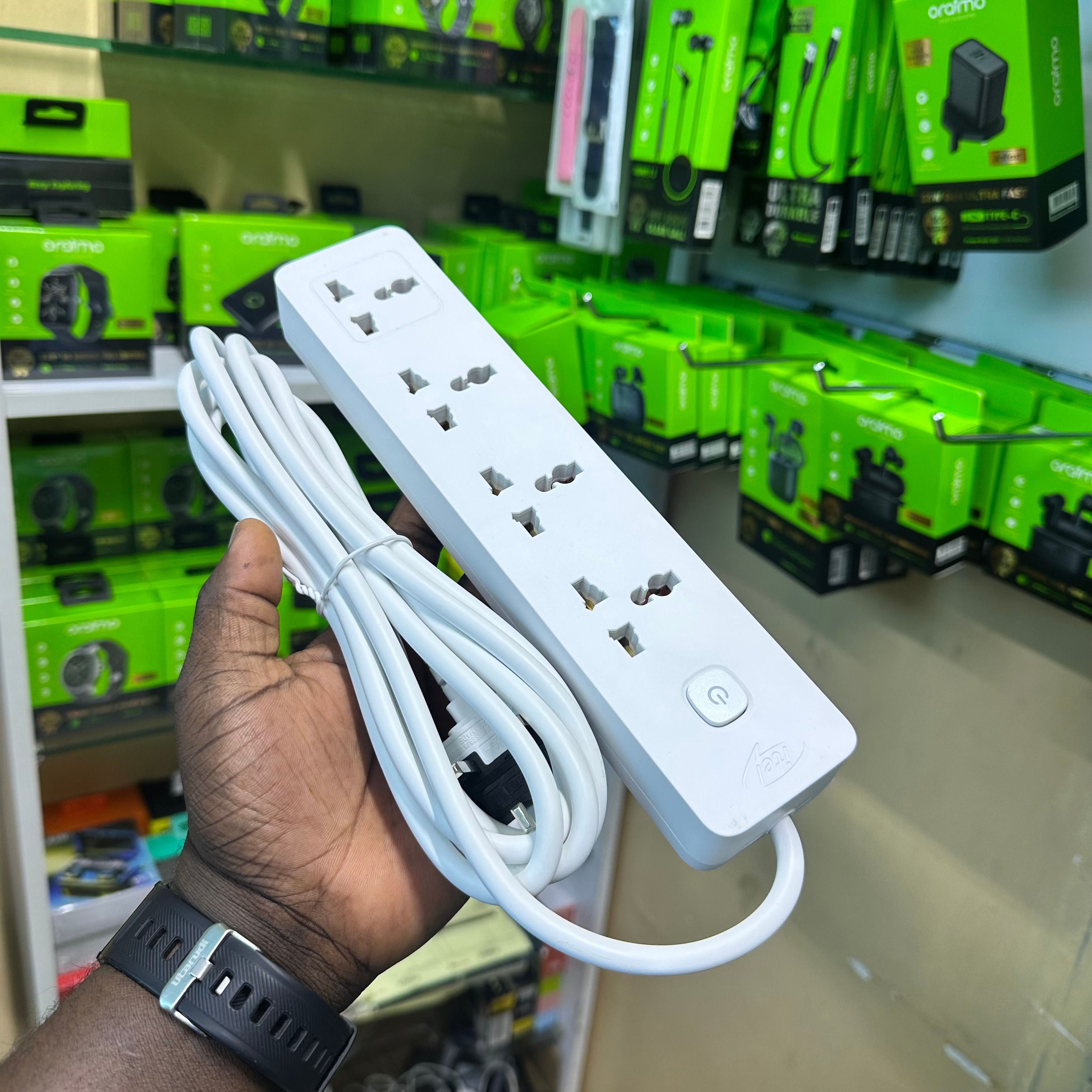 Itel Universal Extension, Long with 3 USB A ports ISU-6421WU thumbnail 3