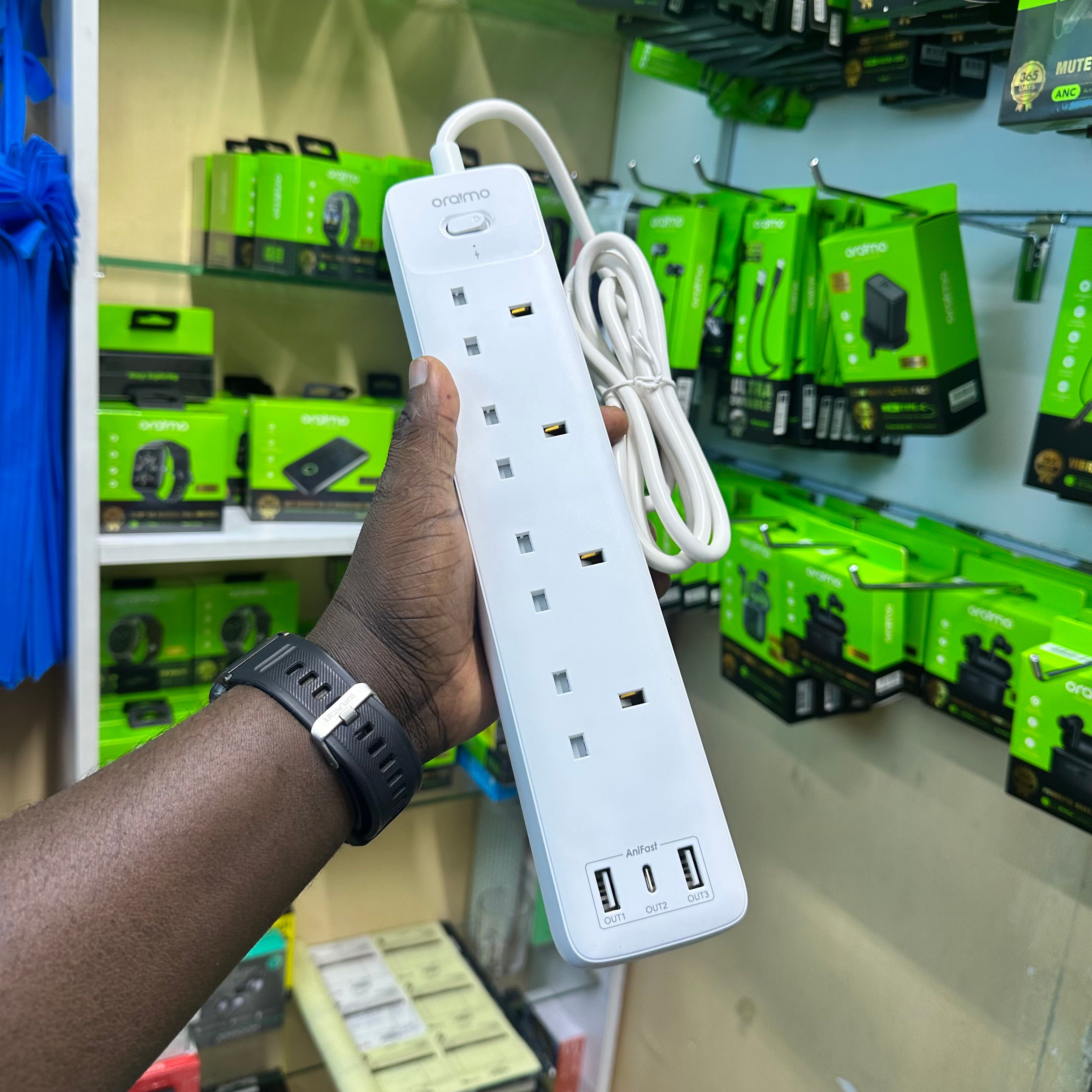 Itel Universal Extension, Long with 3 USB A ports ISU-6421WU