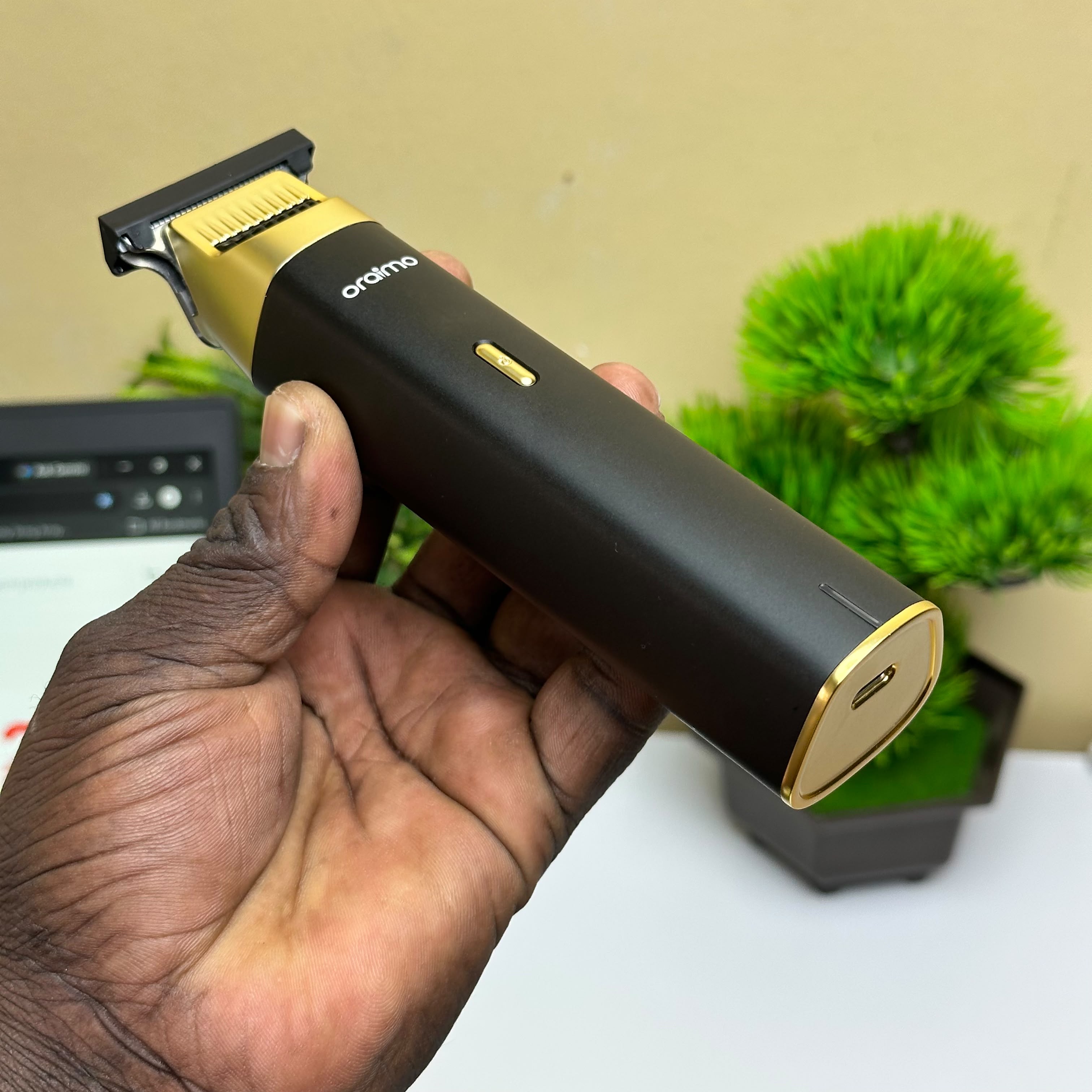 The Oraimo Smart Trimmer 2 Multi-funtional Trimmer  thumbnail 5