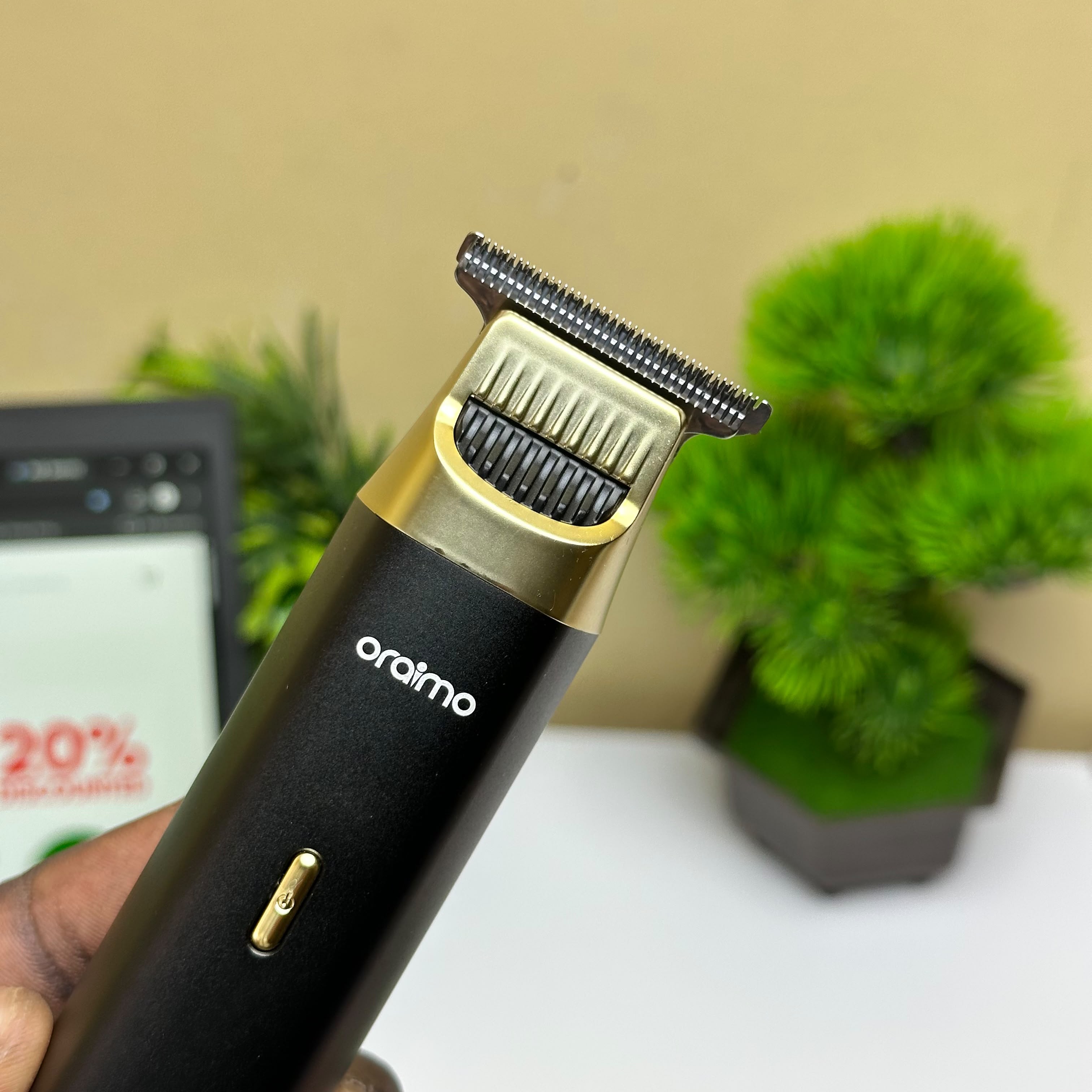 The Oraimo Smart Trimmer 2 Multi-funtional Trimmer  thumbnail 2