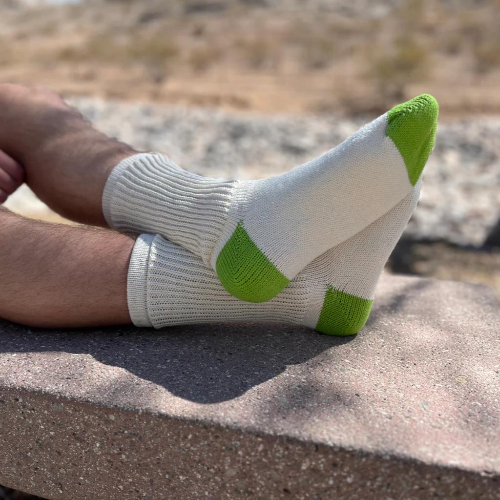 The best plastic free socks | No Plastic, No Problem