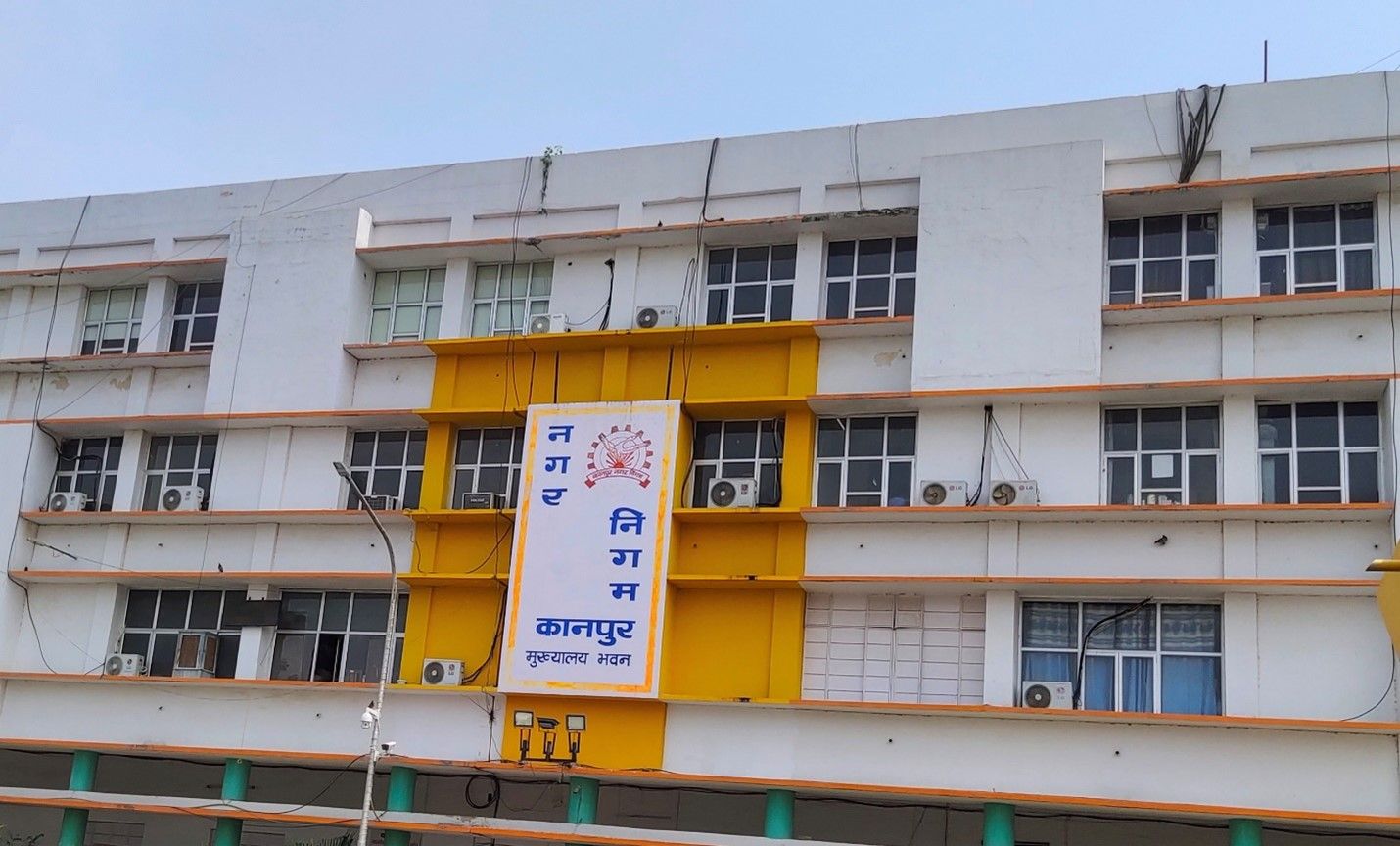 Preserving old and brittle documents for the Kanpur Municipal Corporation (KMC)