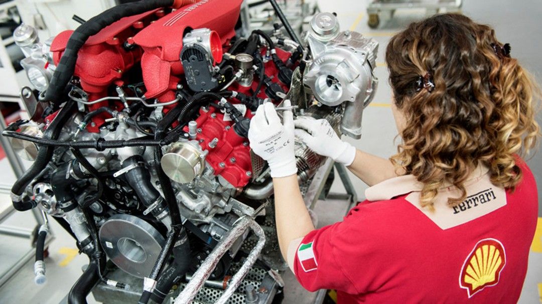 Ferrari s.p.a. proves again to be an equal-salary company