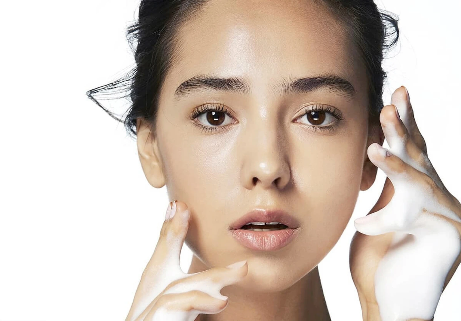 Jare Thanupol Editorial