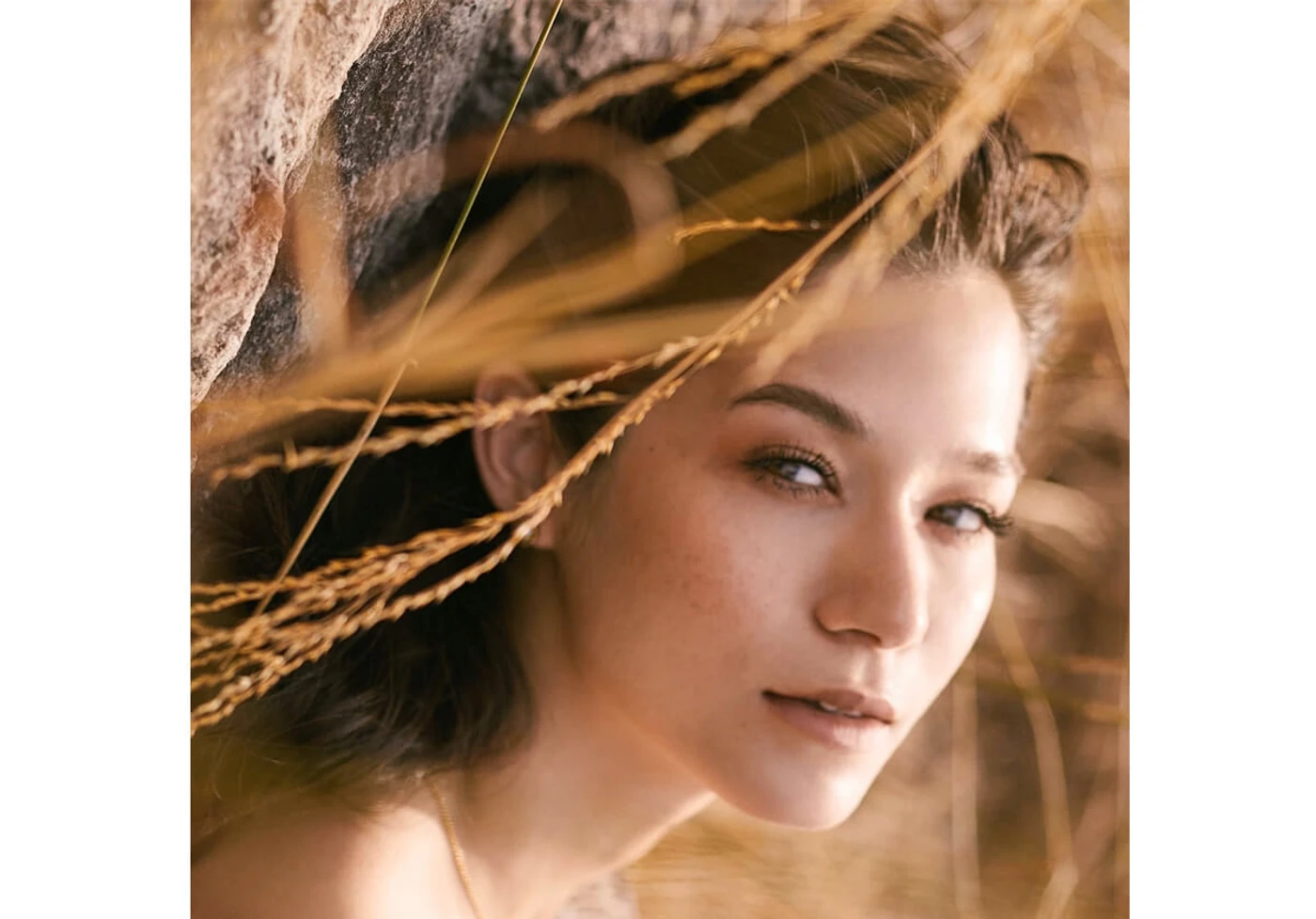 Jare Thanupol Editorial