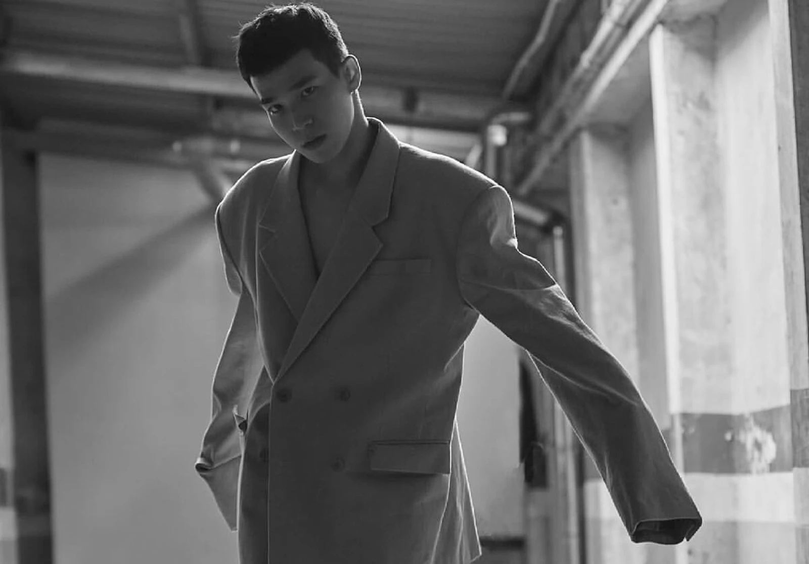 Elle Ratchakrit Editorial