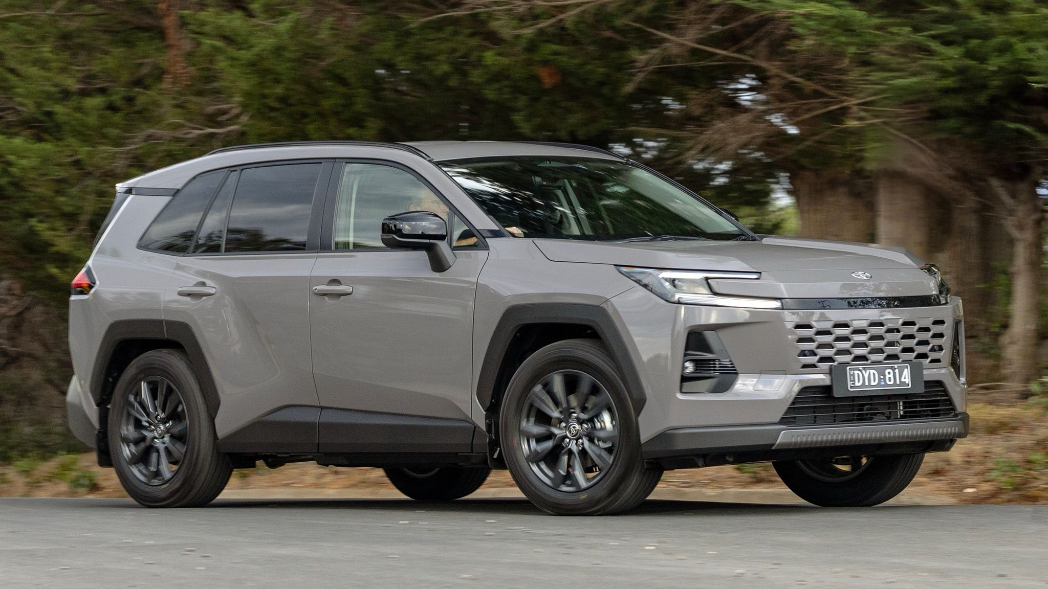 Toyota brings RAV4 PHEV power to the GXL grade in early 2027 - Image 1