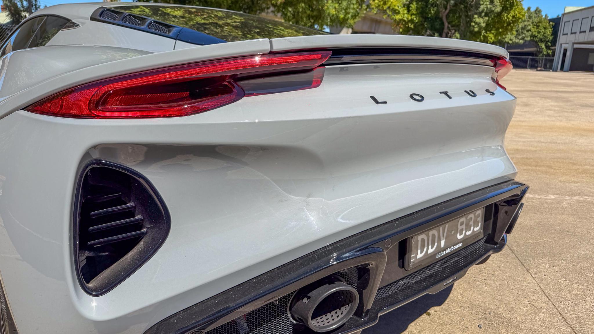 2026 Lotus Emira Turbo SE