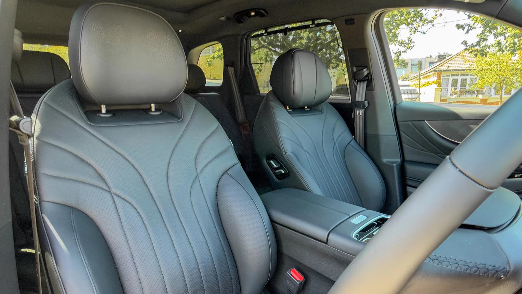 2026 Chery Tiggo 9 front seats
