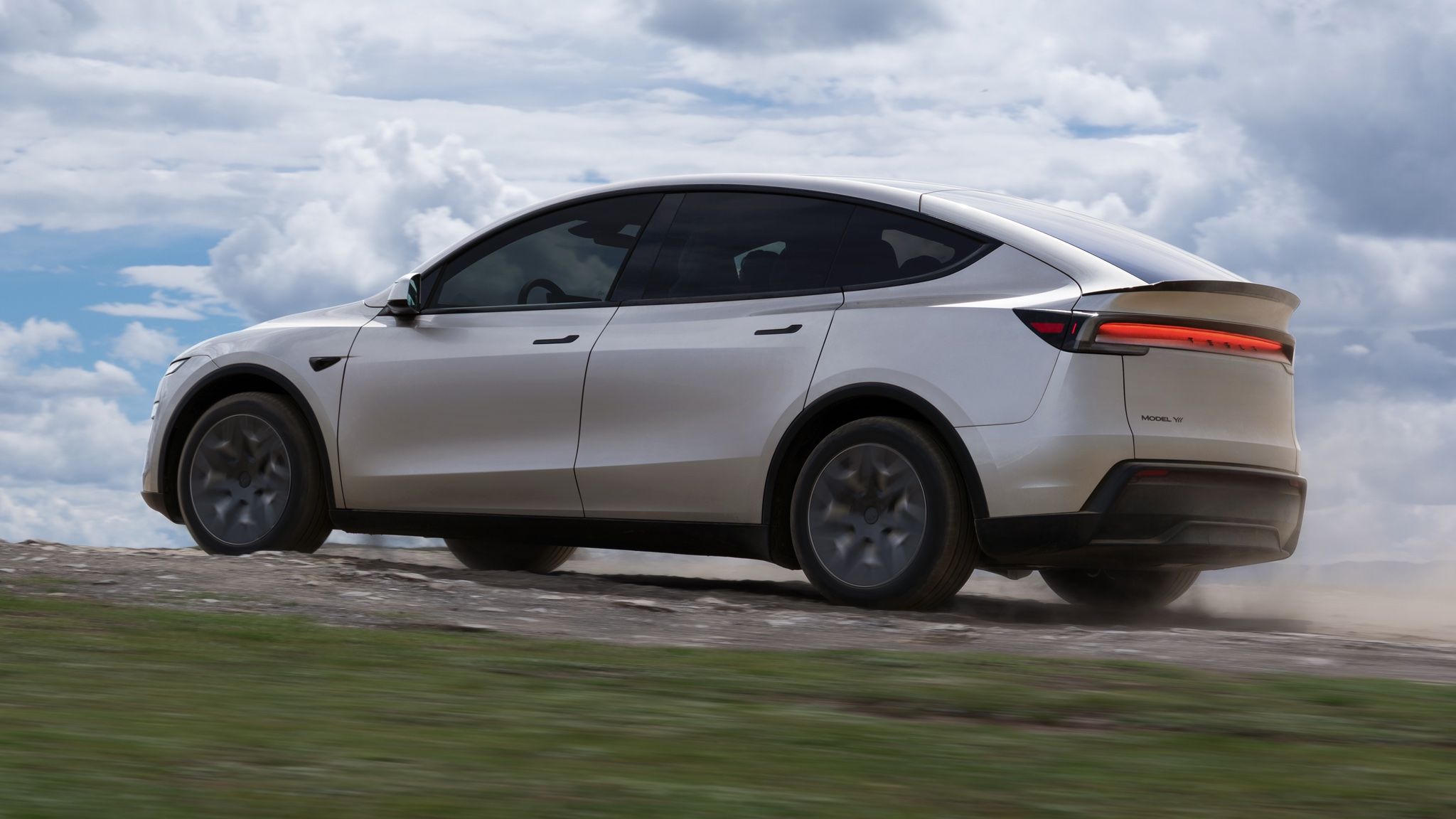 Tesla Model Y L