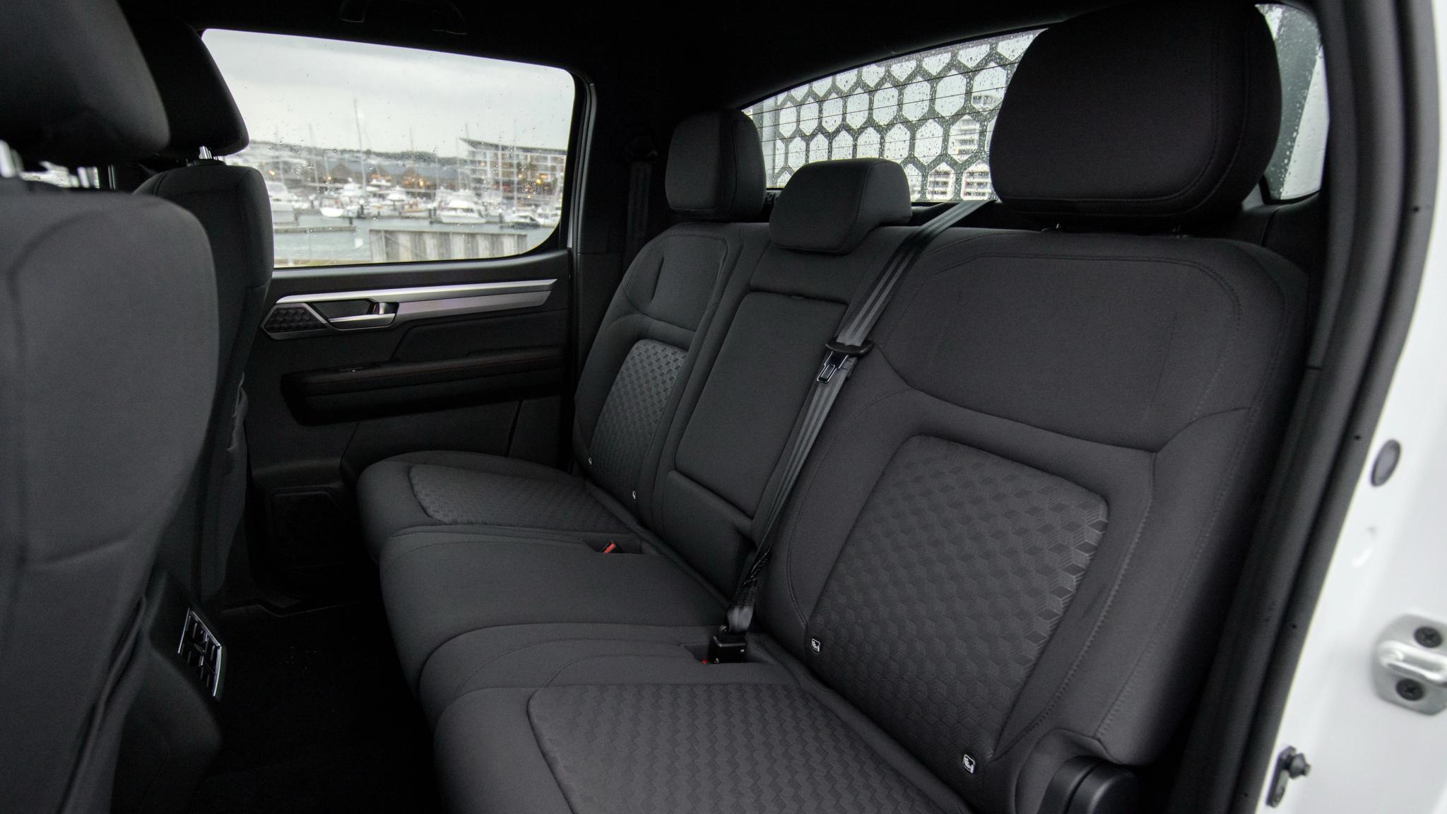 JAC T9 Tradepro cab-chassis starts from $38,990 with a free tray  - Image 6