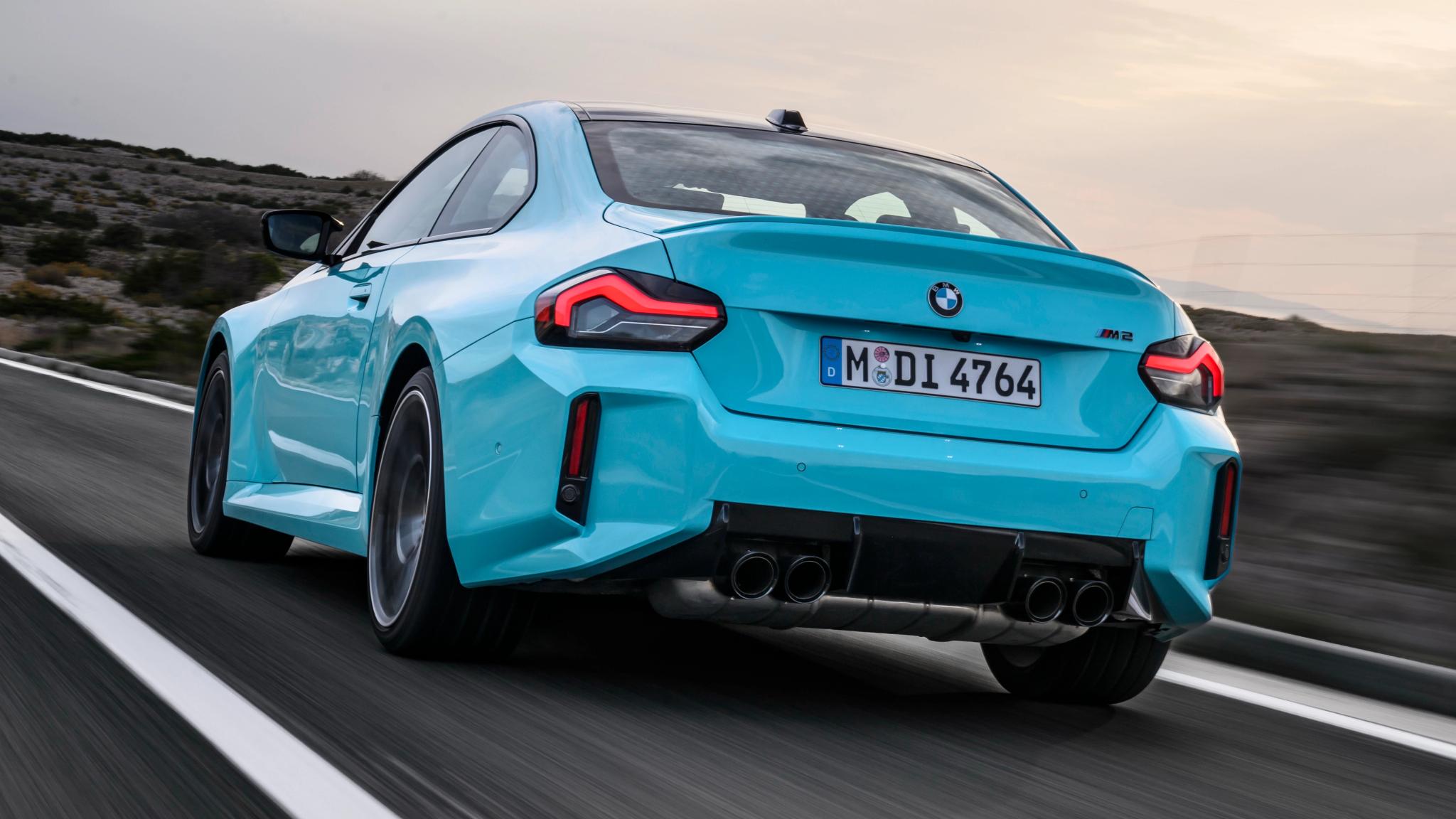 BMW M2 xDrive adds all-wheel drive and a 3.7-second sprint - Image 3
