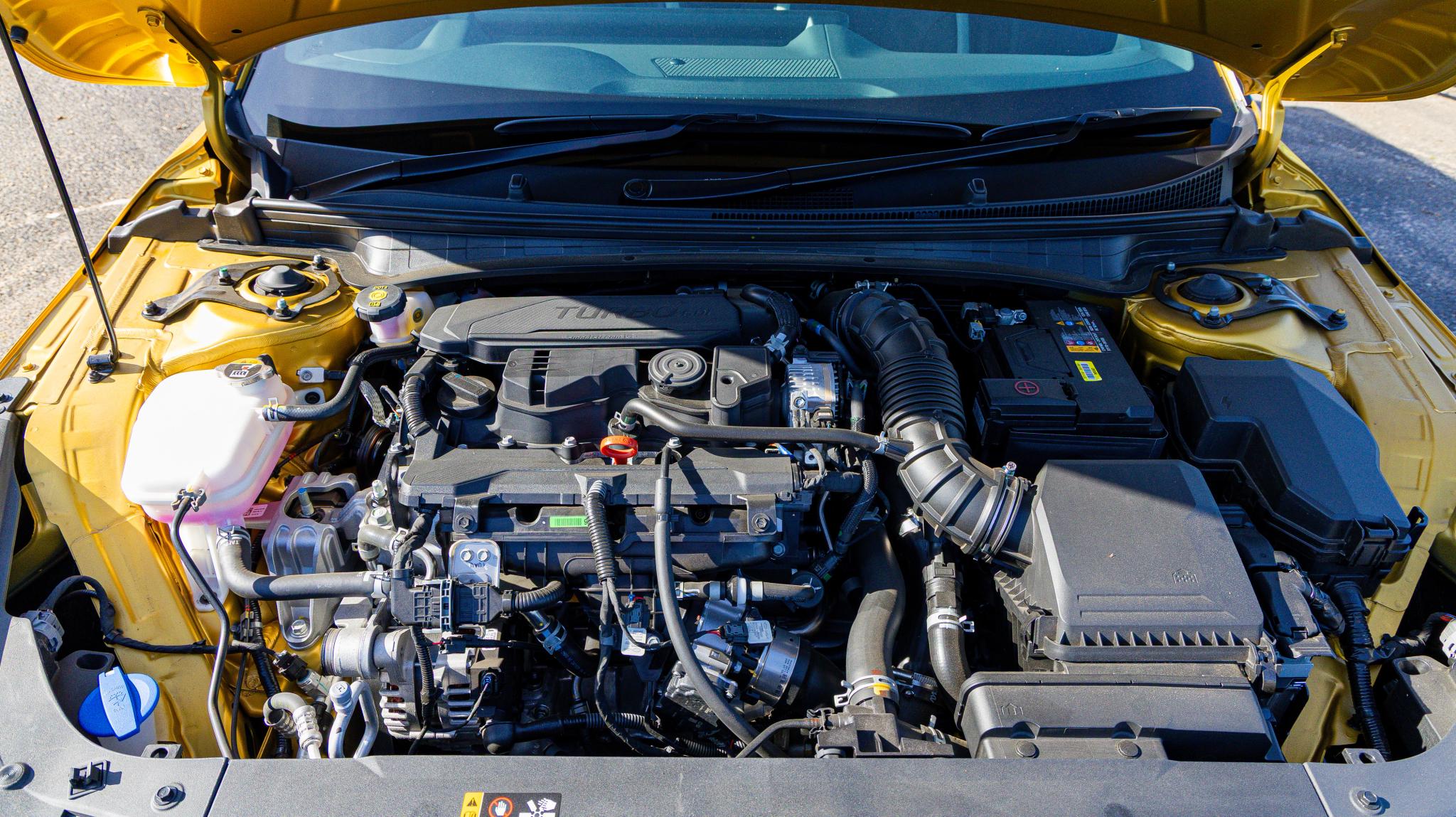 2026 Kia K4 Hatch engine