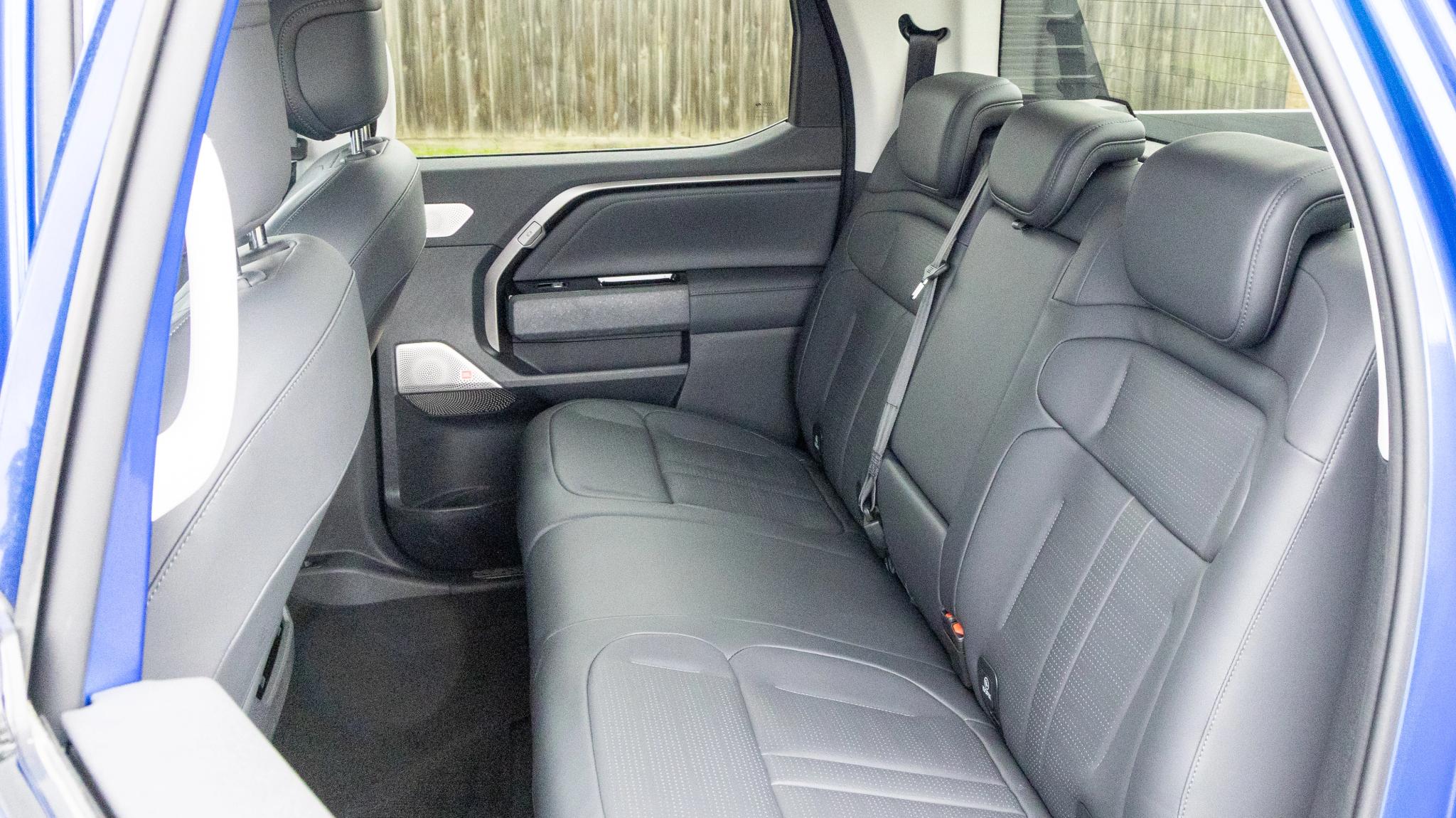 2026 MG U9 rear seat