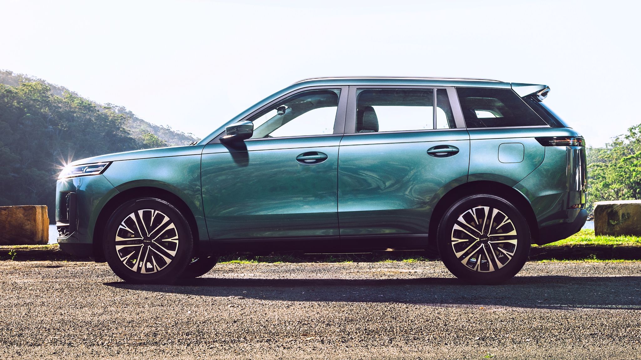 Jaecoo J5 petrol undercuts rivals with $25,990 driveaway price tag - Image 3