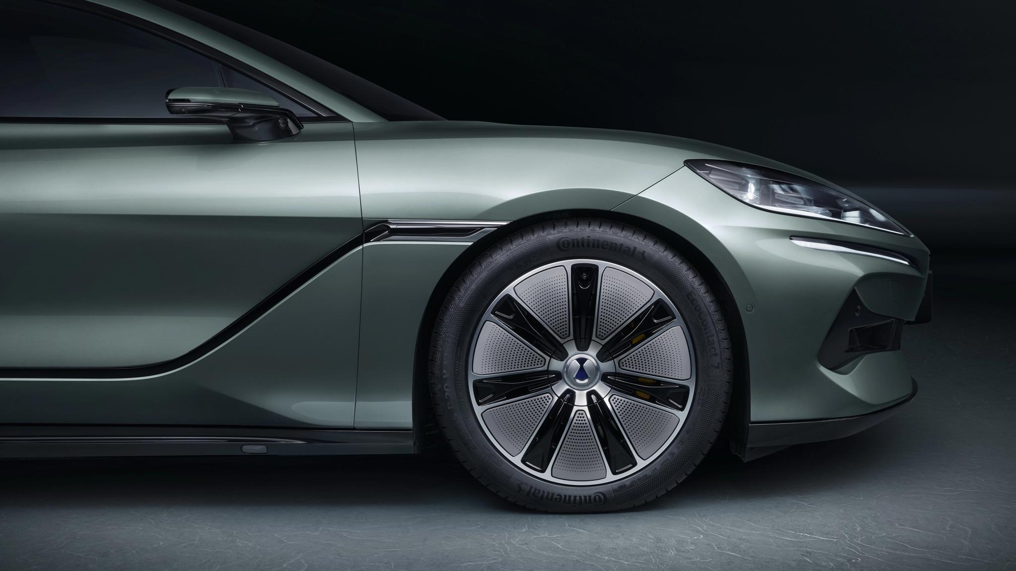 Denza Z9GT electric grand tourer confirmed for Australia with 1,000km range - Image 5