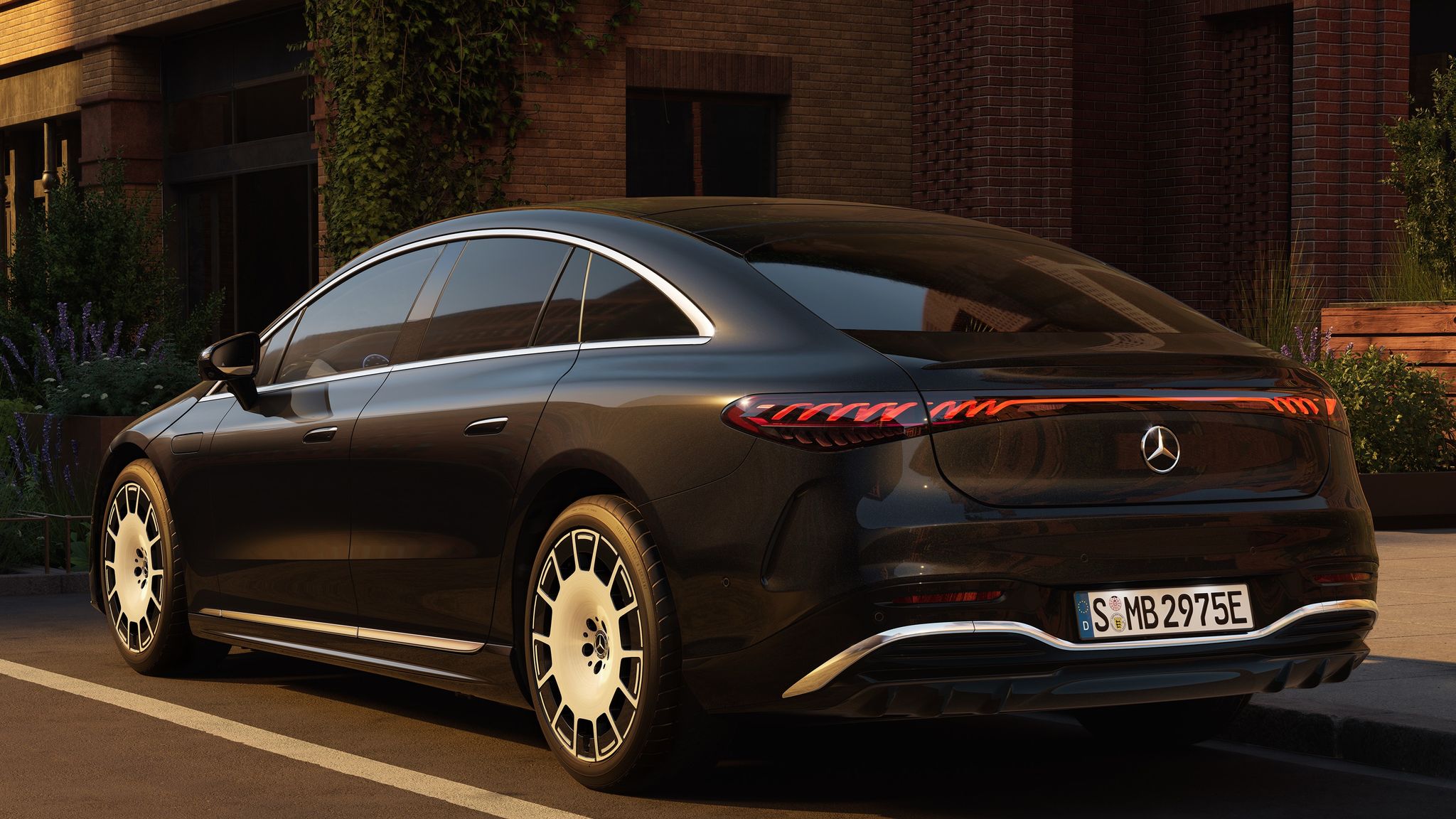 Updated Mercedes-Benz EQS confirmed for Australia with 925km range - Image 3