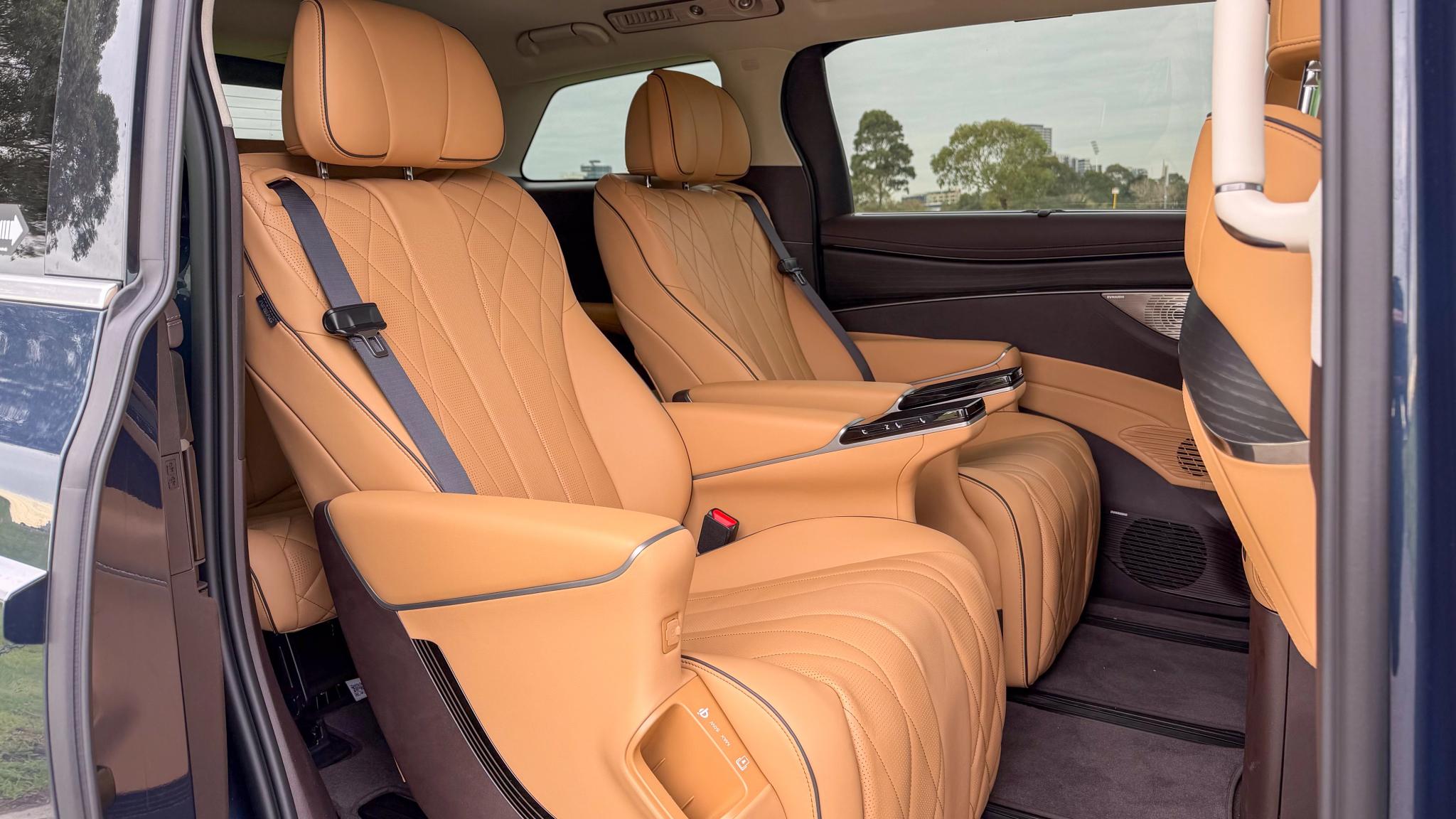 2026 Denza D9 review - Image 7