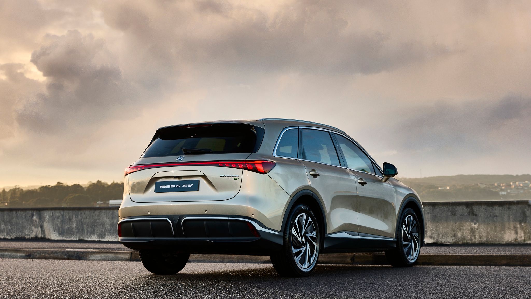 2026 MG S6 EV arrives in Australia under $50,000 with 530km range - Image 3