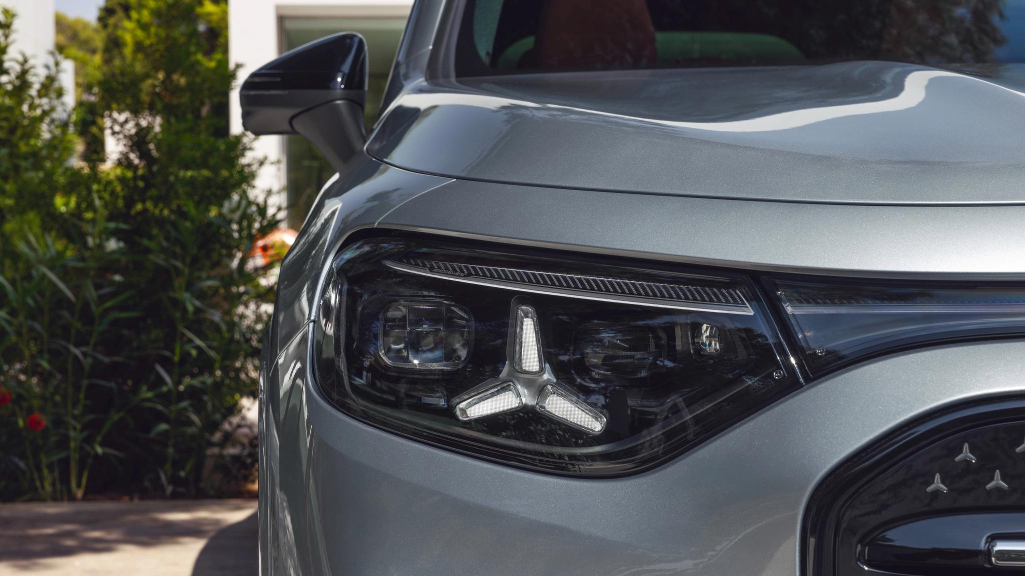 2027 Mercedes-Benz GLB seven-seat SUV