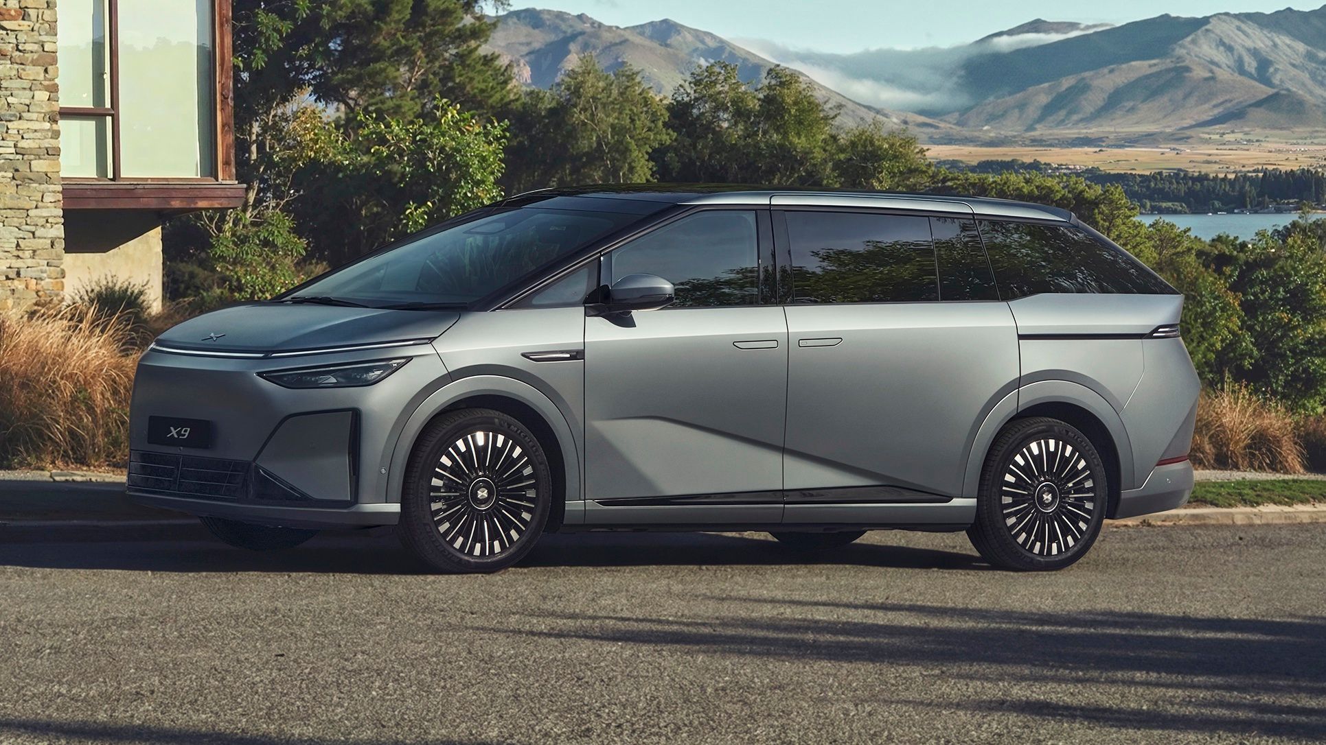 Xpeng X9 seven-seat electric MPV lands in Australia from $89,900