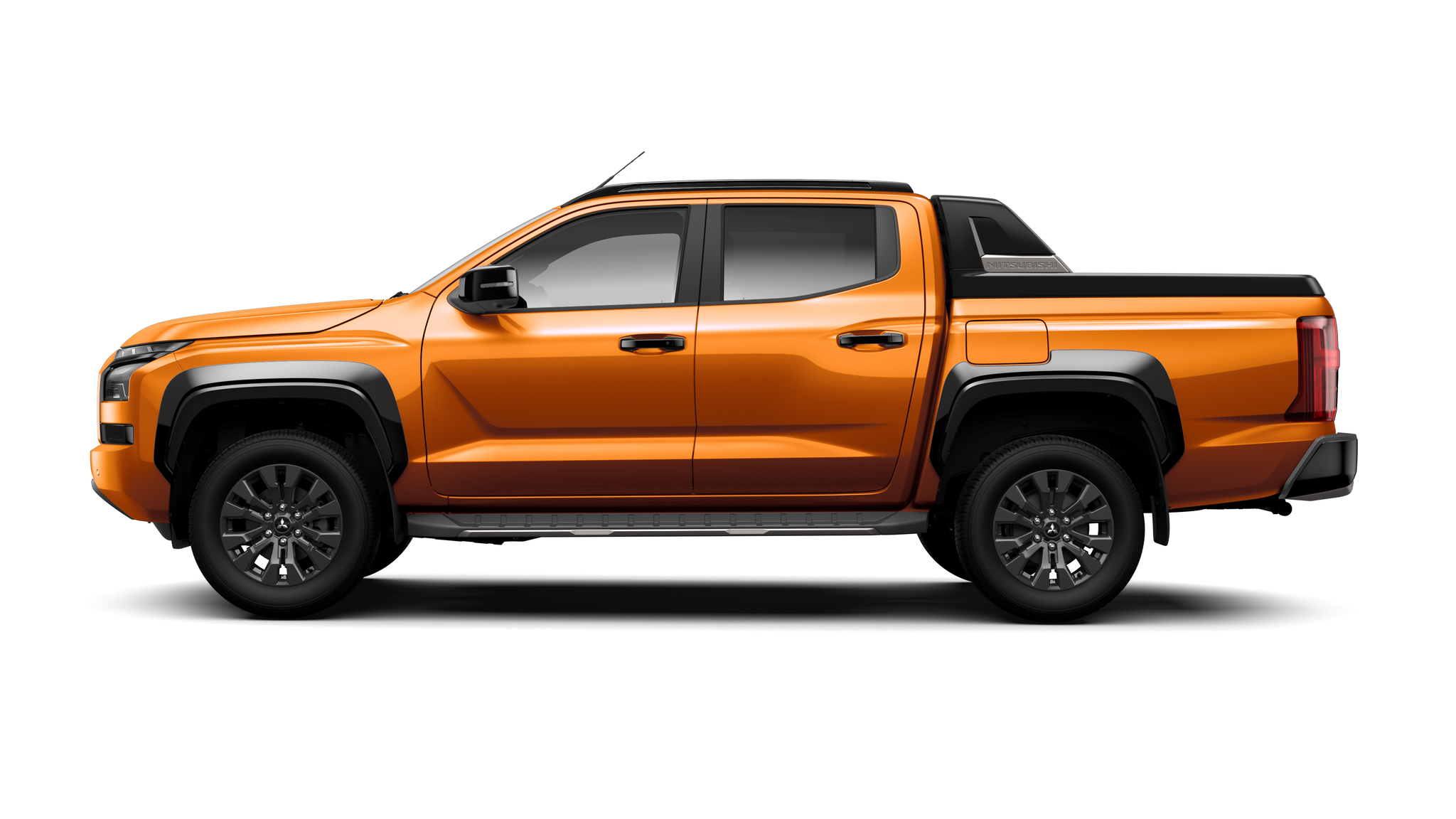 2026 Mitsubishi Triton arrives in May with upgraded suspension and new tech - Image 3