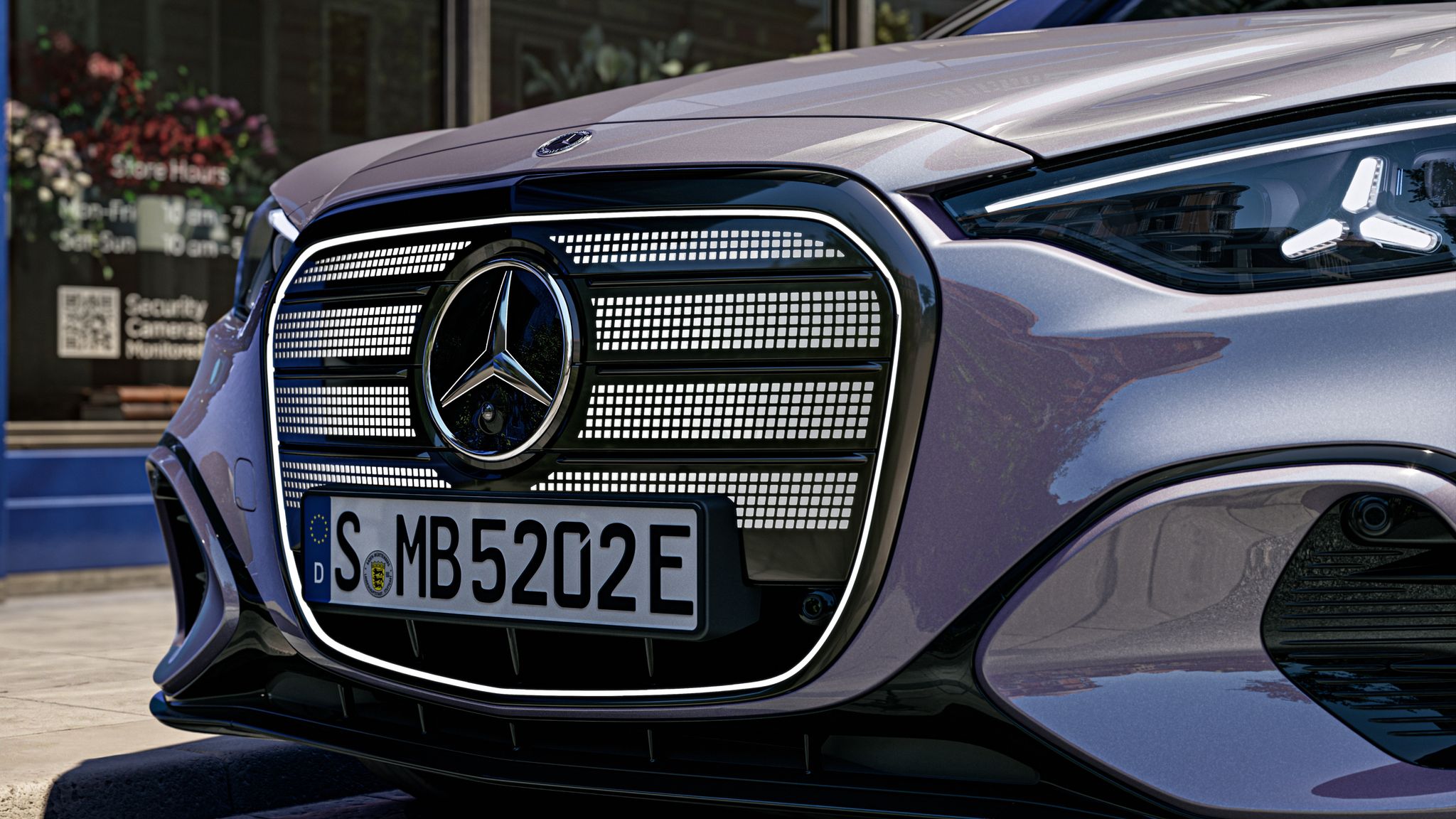 Mercedes-Benz C-Class electric front grille