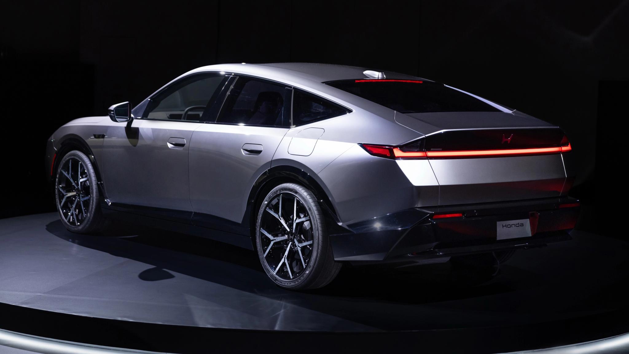 Honda's new hybrid concept sedan likely previews the next Accord - Image 2