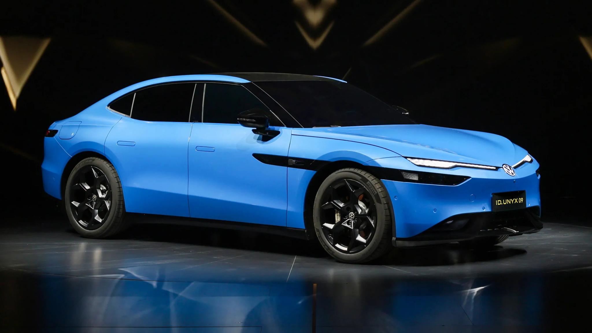 Volkswagen ID. Unyx 09