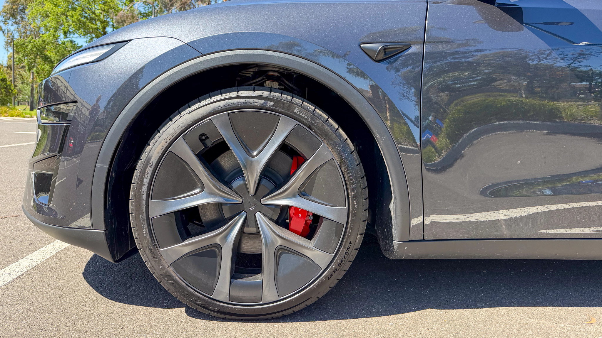 2026 Tesla Model Y Performance review - Image 4