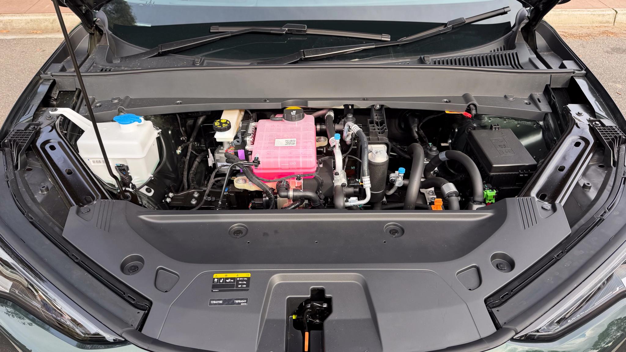 2026 Geely EX5 battery bonnet