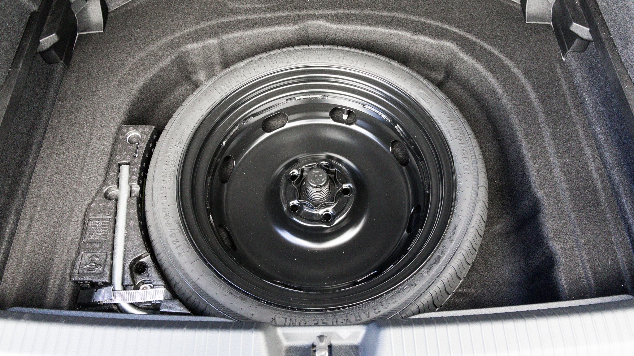 2026 Volkswagen Golf space saver spare wheel