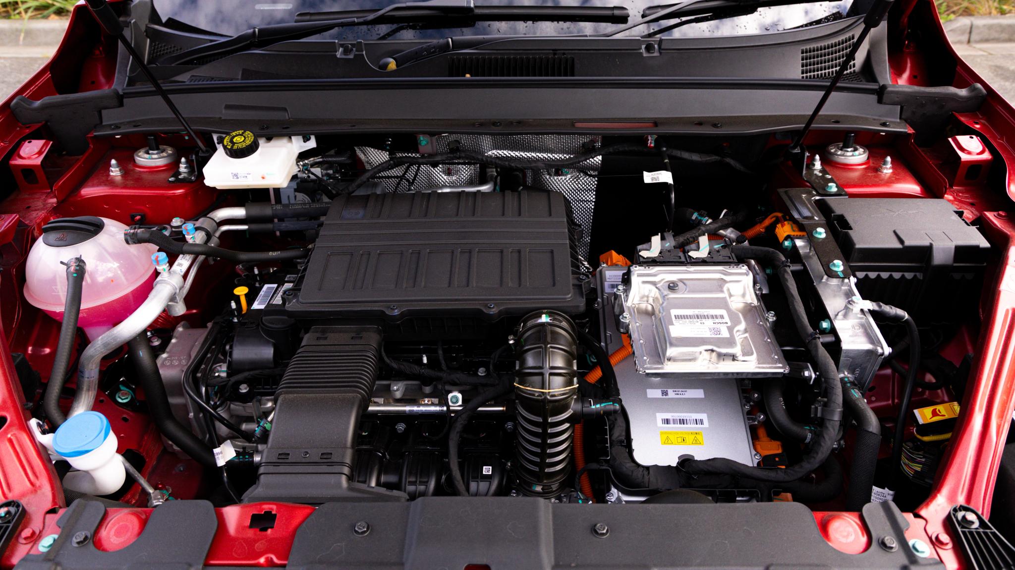 2026 Chery Tiggo 4 Hybrid Engine Bay