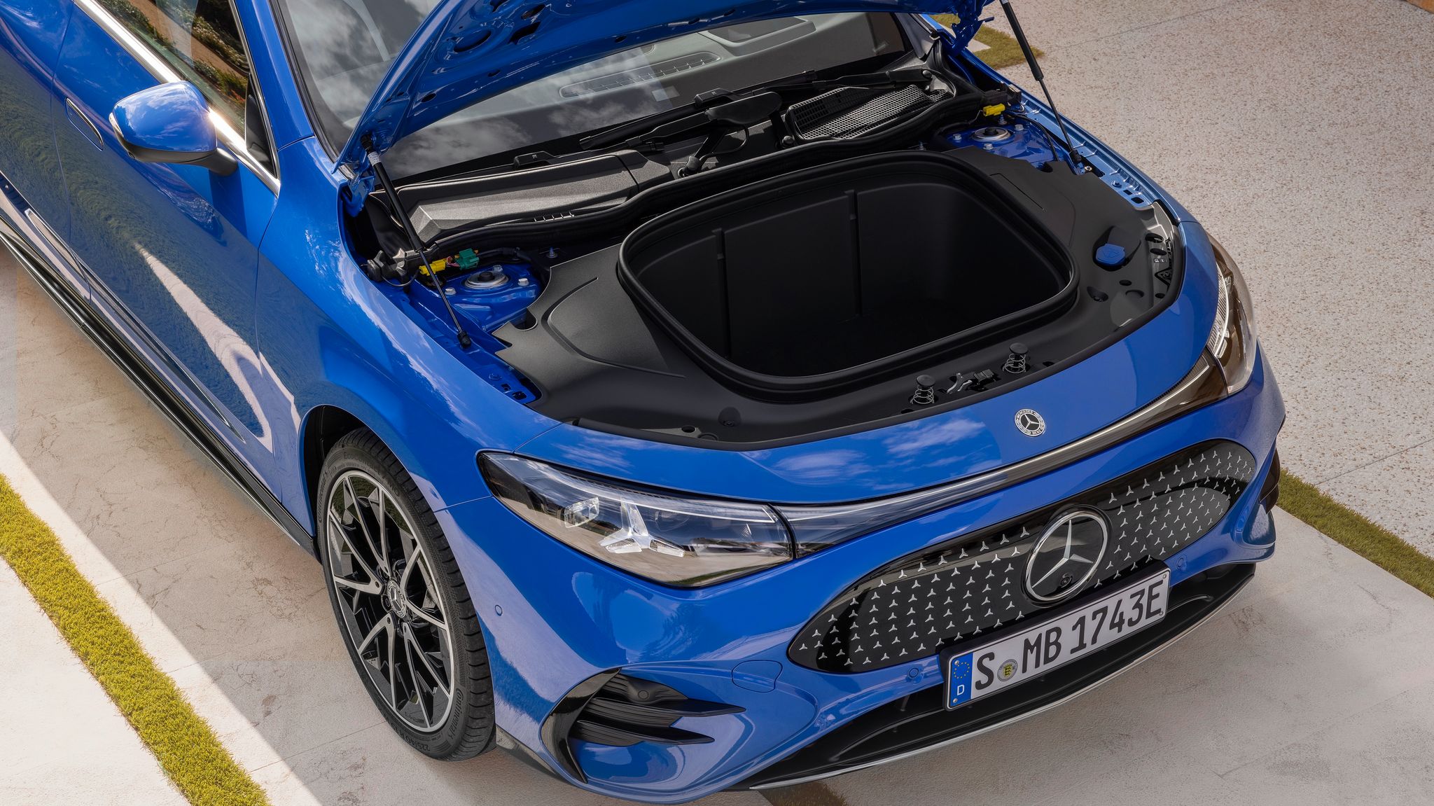 2026 Mercedes-Benz CLA lands in Australia with hybrid and electric power from $66,500 - Image 5