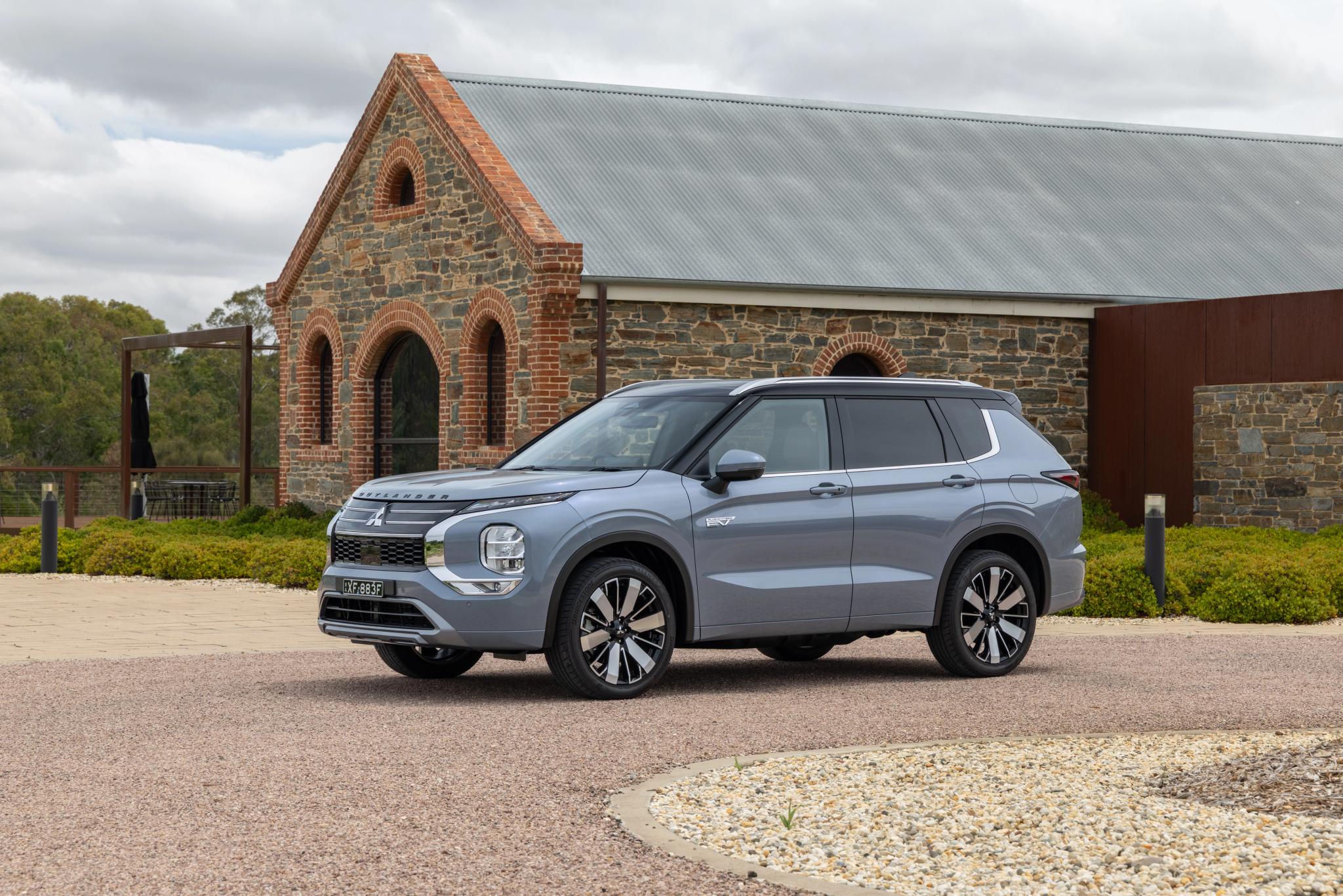 Updated Mitsubishi Outlander PHEV arrives with more range, higher prices - Image 2